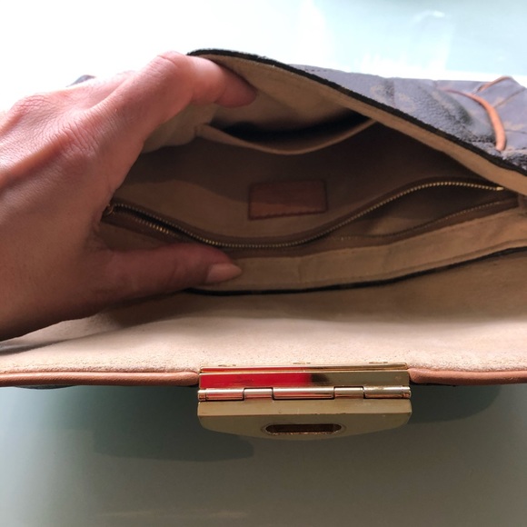 Louis Vuitton Etolie Monogram Clutch - Picture 5 of 16